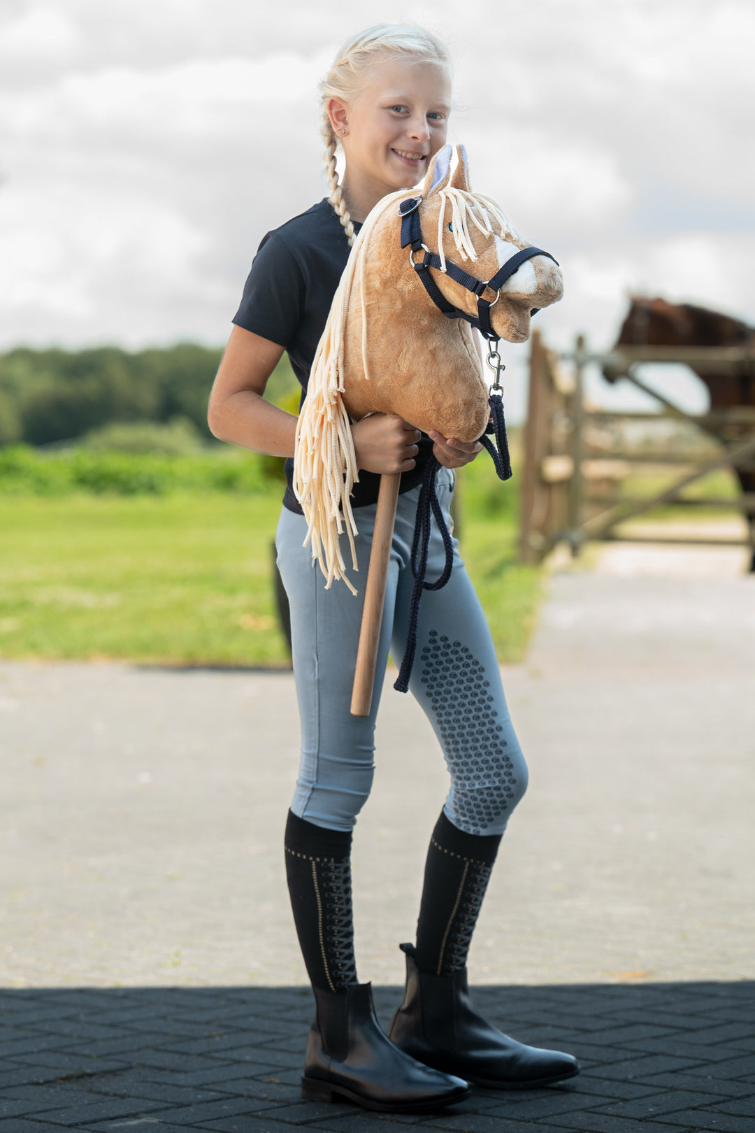 HKM Hobby Horse grime med tov