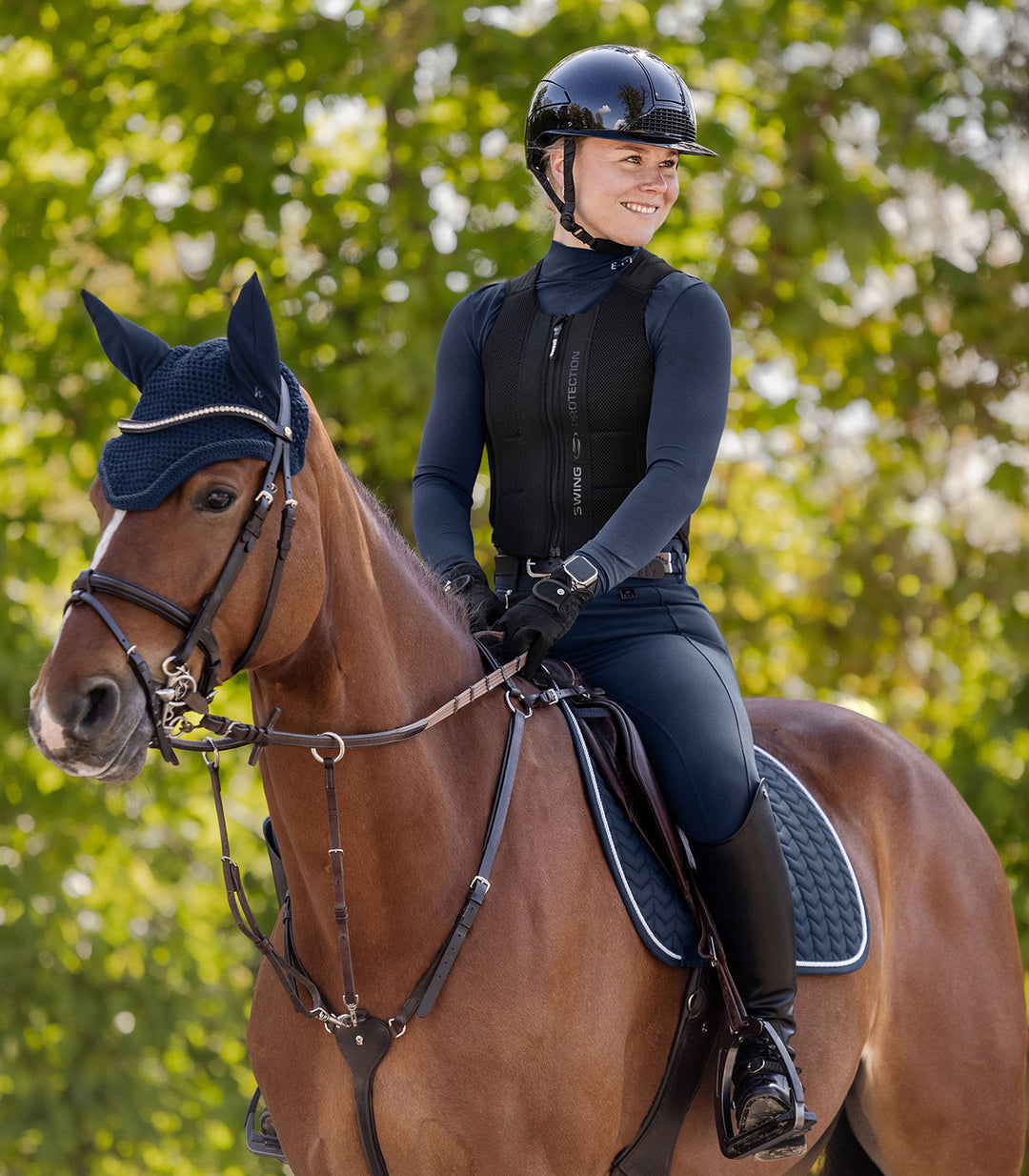 Swing H24 Lady Glossy ridehjelm