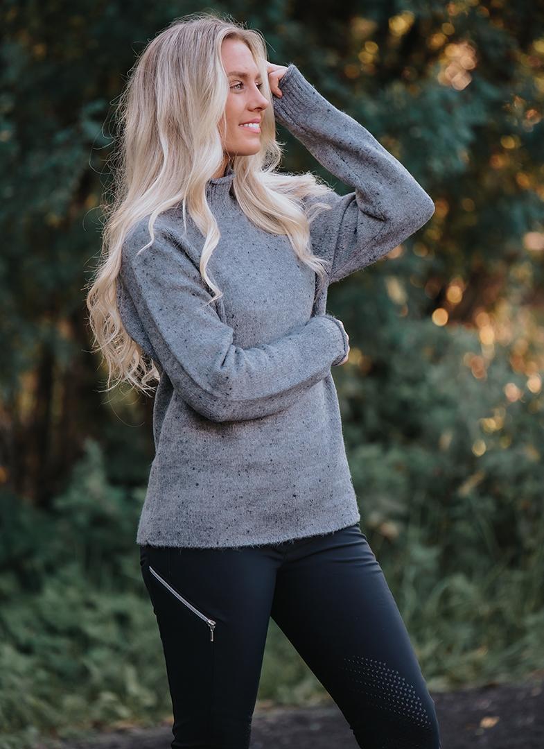 Mountain Horse Crew Pullover
