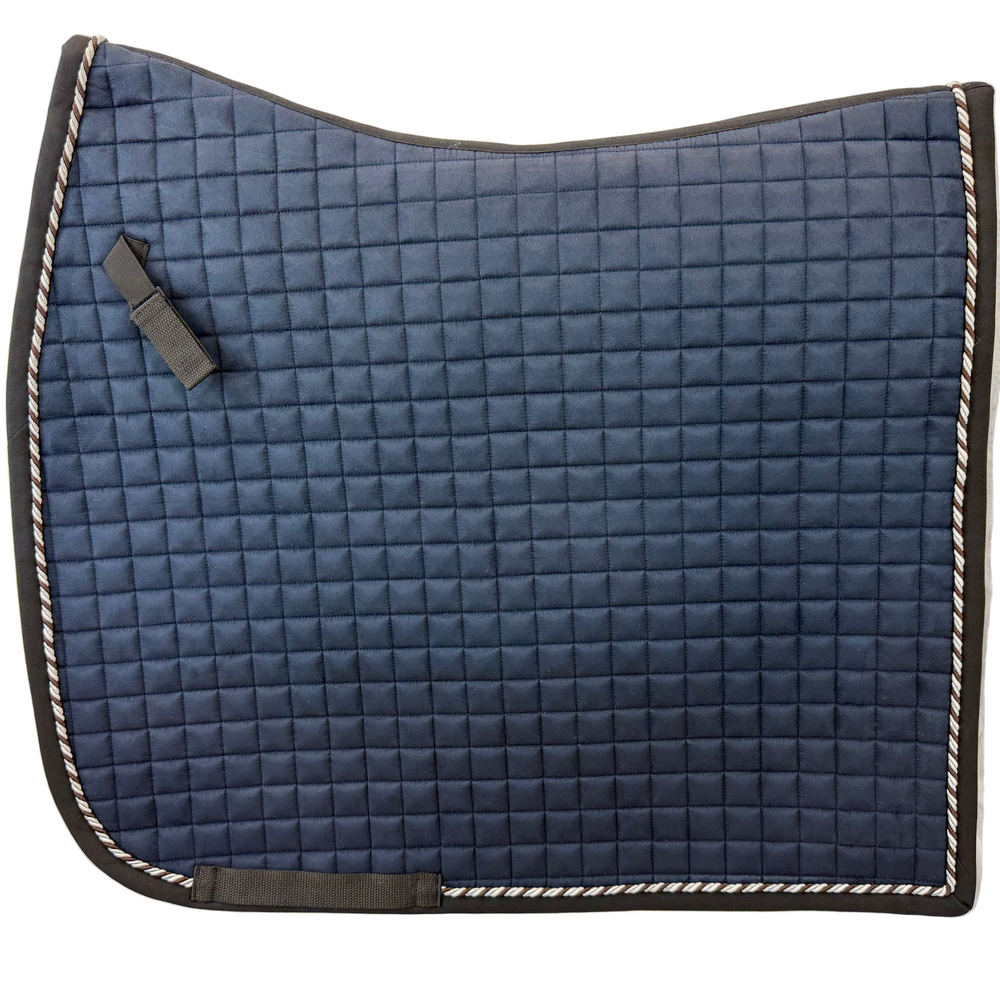 Suede dressurunderlag