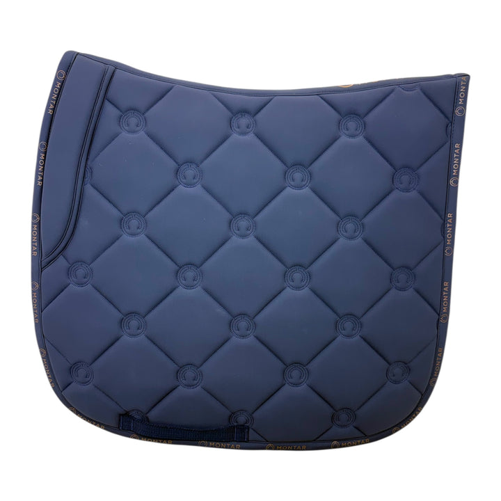 Montar dressurunderlag med pude