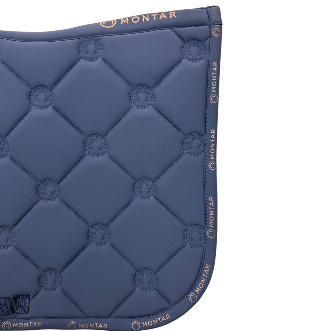 Montar dressurunderlag med pude