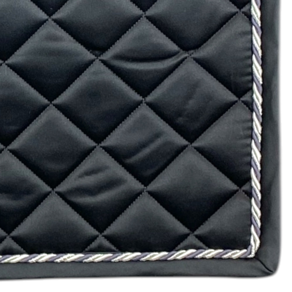Ps of Sweden Classic Square Quilt dressurunderlag