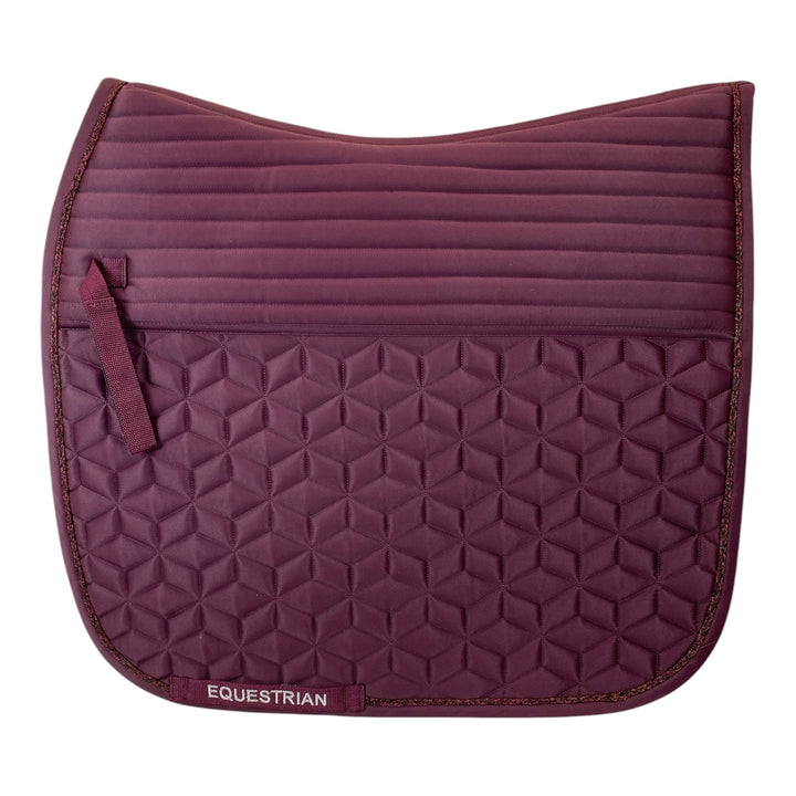 Equestrian Plum dressurunderlag med tyk pude