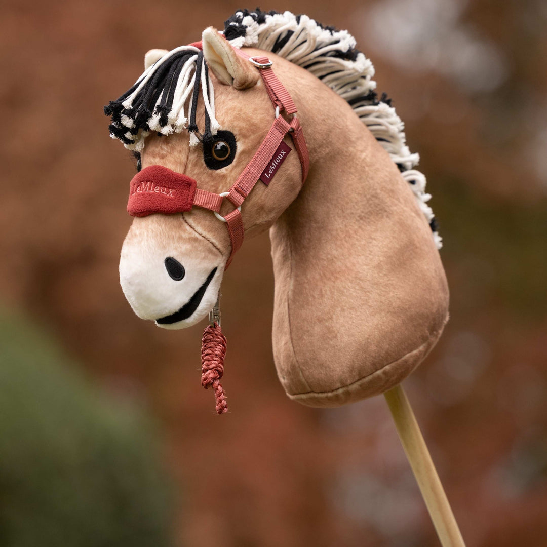 LeMieux Hobby Horse grime med træktov