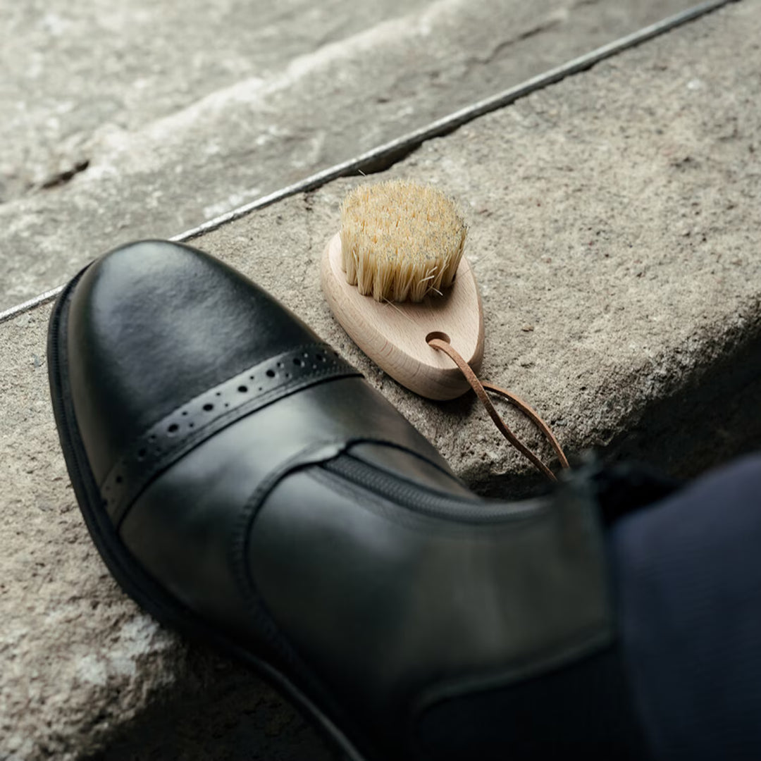 Borstiq Farm Mini skobørste