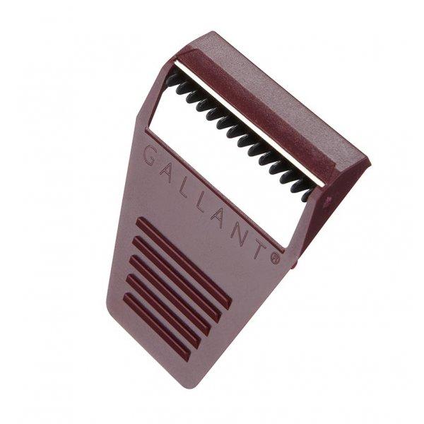 LeMieux Close Shave