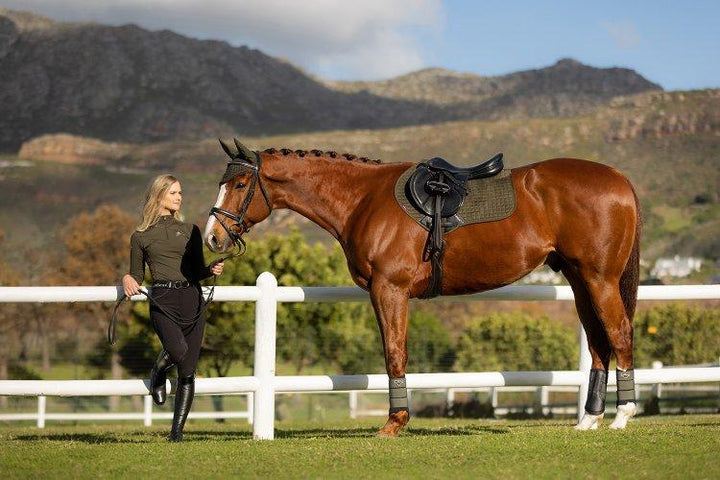 LeMieux Suede Close Contact Pony underlag