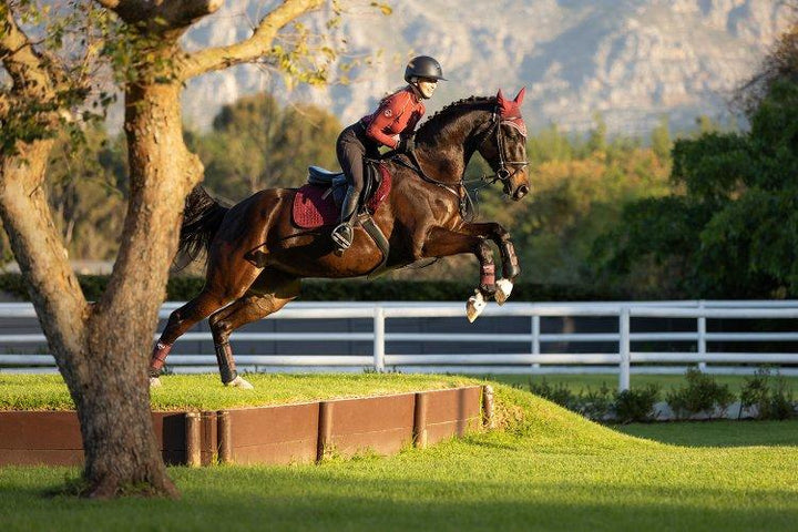 LeMieux Suede Close Contact Pony underlag