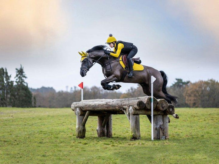 LeMieux Suede Close Contact Pony underlag