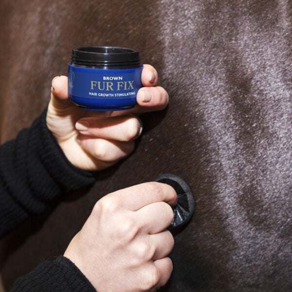 Nathalie Horsecare Fur Fix