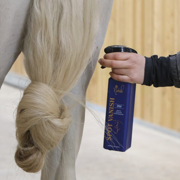 Nathalie Horsecare Spot Vanish Shampoo spray
