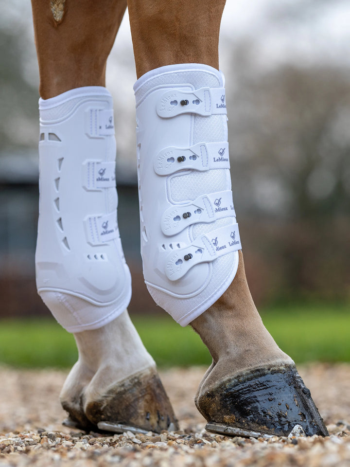 LeMieux Ultra Mesh Snug gamache